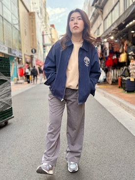 「SCHOTT」｜「アイテム（スウェット）」を使った、Chihiroさん（レディース・160cm）の冬コーディネート