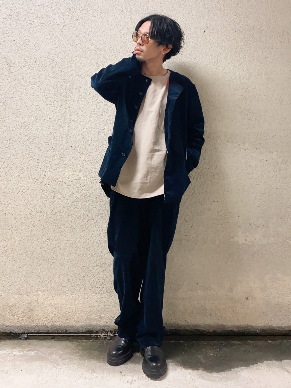 A VONTADEのノーカラージャケットを使ったメンズ人気ファッション