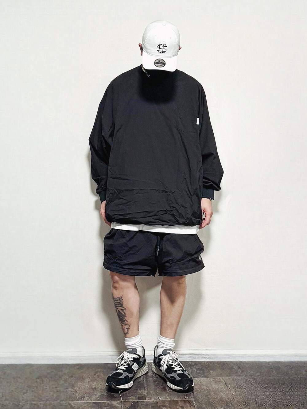 NEW BALANCEのアイテムを使った「ナイロンセットアップ」の人気
