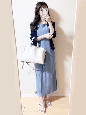 ワンピースを使った くすみブルー のレディース人気ファッションコーディネート Wear