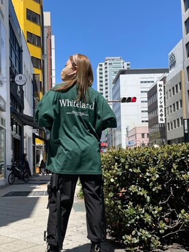 「WHITELAND（ホワイトランド）のアイテム（スウェット）」を使った、nanae  sakataさん（レディース・153cm）の春コーディネート