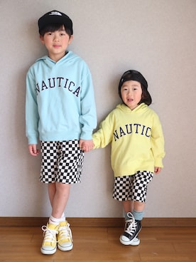 「アイテム（チノパンツ）」を使った、Su,Um,Riさん（キッズ・130cm）の春コーディネート