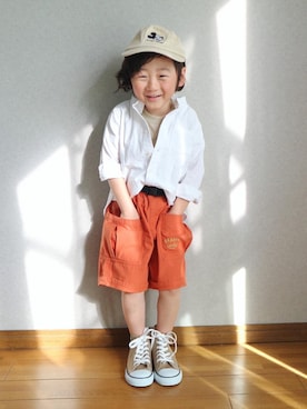 「BEAMS mini（ビームスミニ）のアイテム（パンツ）」を使った、Su,Um,Riさん（キッズ・100cm）の春コーディネート