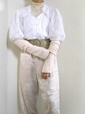 「アイテム（スラックス、シルバー系）」を使った、pekoさん（レディース・164cm）の冬コーディネート