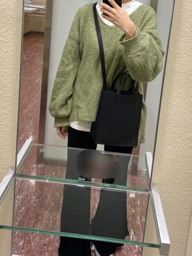 「ピスタチオ」｜「アイテム（スニーカー）」を使った、nagiさん（レディース・161cm）の秋コーディネート