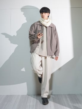 「カフェ」｜「アイテム（ブルゾン）」を使った、uchiさん（メンズ・177cm）の冬コーディネート