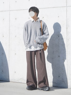「アイテム（スラックス）」を使った、uchiさん（メンズ・177cm・20代）の秋コーディネート