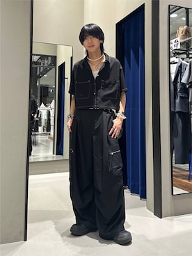 「PAGEBOY（ページボーイ）のZIPタックカーゴパンツ【裾ドローコード付き】（カーゴパンツ、ブラック系）」を使った、かなうさん（メンズ・172cm）の夏コーディネート