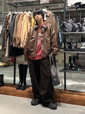 「アイテム（ボストンバッグ）」を使った、かなうさん（メンズ・172cm）の秋コーディネート