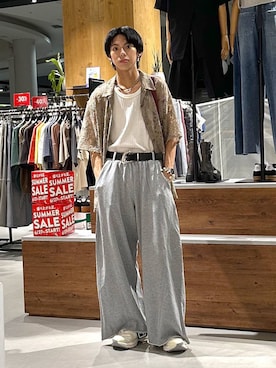 「PAGEBOY（ページボーイ）のサイドタックルーズウラケパンツ/イージーパンツ【4color・2size】（スウェットパンツ）」を使った、かなうさん（メンズ・172cm）の夏コーディネート
