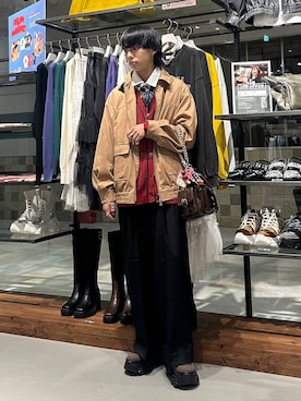 「アイテム（カーディガン/ボレロ）」を使った、かなうさん（メンズ・172cm）の秋コーディネート
