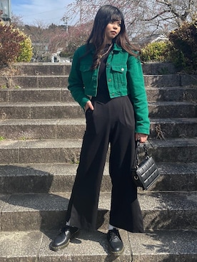 「ショート丈ジャケット」｜「アイテム（ニット/セーター）」を使った、nanaさん（レディース・165cm）の春コーディネート