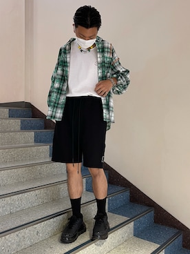 「Danke schon」｜「アイテム（スウェットパンツ）」を使った、takuya satoさん（メンズ・182cm）の夏コーディネート
