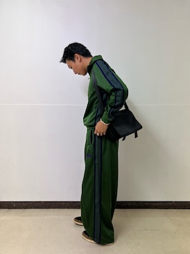「whiteland」｜「アイテム（ジャージ）」を使った、takuya satoさん（メンズ・182cm）の秋コーディネート