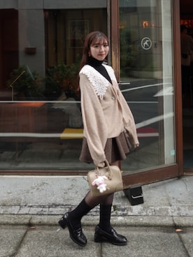 「アイテム（ローファー）」を使った、yuiさん（レディース・159cm）の秋コーディネート