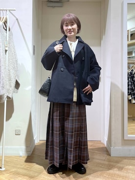 「アイテム（ピーコート）」を使った、miyuさん（レディース・157cm）の秋コーディネート