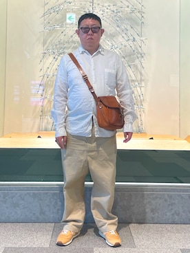 COMME des GARCONS HOMMEのチノパンツを使った人気ファッション