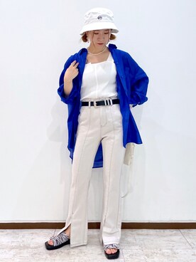 「PBLIM（ページボーイリム）のPAGEBOYLIM/ロゴ刺繍バケットハット2（ハット）」を使った、tomiさん（レディース・153cm）の夏コーディネート