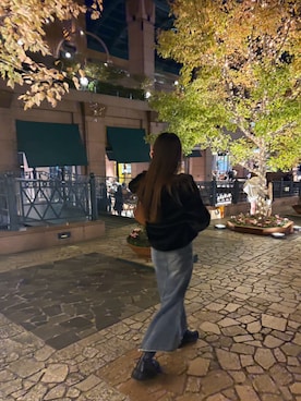 「アイテム（デニムスカート）」を使った、さだはるさん（レディース・166cm・20代）の秋コーディネート