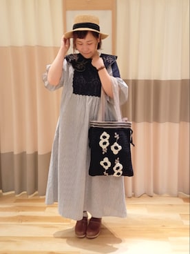 「刺繍」｜「アイテム（アナログ腕時計）」を使った、miki𓆸 𓂂.さん（レディース・154cm）の春コーディネート