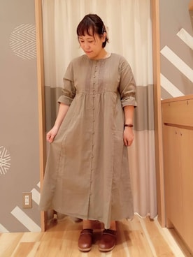 「オリーブ」｜「アイテム（サンダル）」を使った、miki𓆸 𓂂.さん（レディース・154cm）の夏コーディネート