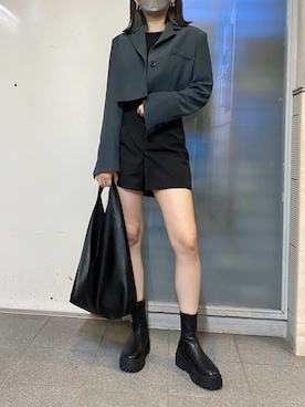 「LVEU.（ラブユ.）のアイテム（ジャケット/アウター）」を使った、LVEU.さん（レディース・163cm）の秋コーディネート