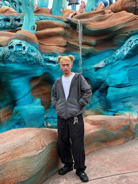 「HUF（ハフ）のアイテム」を使った、Ryuichi Kawagishiさん（メンズ・172cm）の秋コーディネート