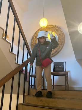 「DANTON（ダントン）のアイテム（ノーカラージャケット）」を使った、ハナさん（レディース・146cm）の秋コーディネート