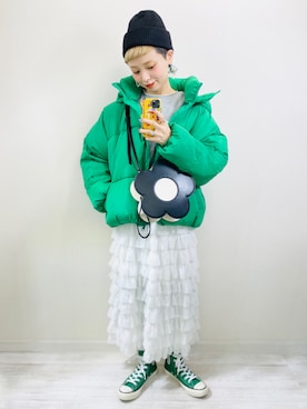 「HONEYSUCKLE ROSE（ハニーサックルローズ）のアイテム（ブルゾン）」を使った、moratoriamu.さん（レディース・155cm）の冬コーディネート