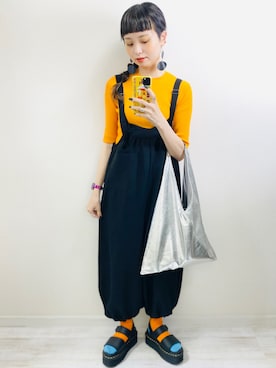 「OZOC（オゾック）のアイテム（トートバッグ）」を使った、moratoriamu.さん（レディース・155cm）の春コーディネート