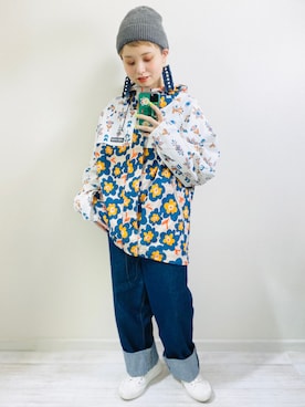 「CUBE SUGAR（キューブシュガー）のアイテム（サロペット/オーバーオール）」を使った、moratoriamu.さん（レディース・155cm）の冬コーディネート