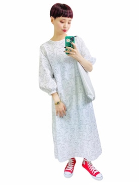 「OZOC（オゾック）のアイテム（トートバッグ）」を使った、moratoriamu.さん（レディース・155cm）の秋コーディネート