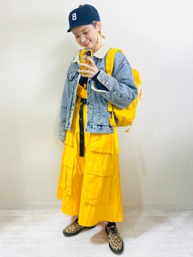 「アイテム（ジャンパースカート、イエロー系）」を使った、moratoriamu.さん（レディース・155cm）の冬コーディネート