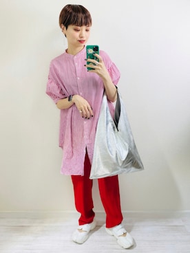 「OZOC（オゾック）のアイテム（トートバッグ）」を使った、moratoriamu.さん（レディース・155cm）の秋コーディネート