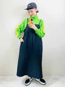 「MARMOT（マーモット）のアイテム（帽子）」を使った、moratoriamu.さん（レディース・155cm）の春コーディネート