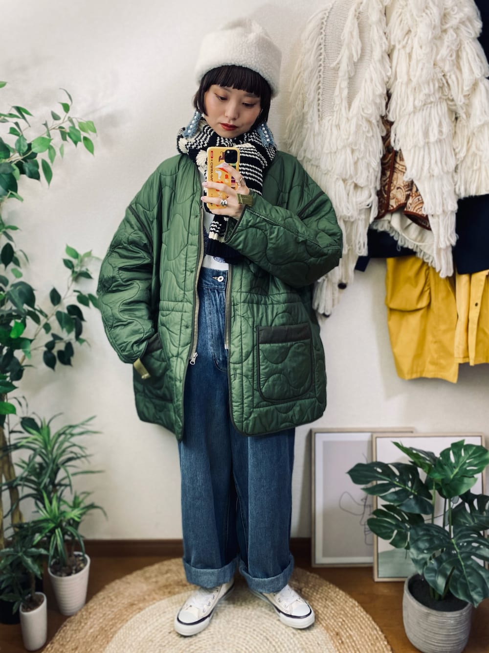 「今日のコスメと服、冬コーデ、休日スタイル、お出かけコーデ、シンプルコーデ、古着MIX、しまむら、プチプラ、低身長、冬アウター、スウェット、デニム、スニーカー、コンバース」｜「studio CLIPのボアワッチ（ニットキャップ/ビーニー、ベージュ系）」を使った、moratoriamu.さん（レディース・155cm）の冬コーディネートの1枚目の写真