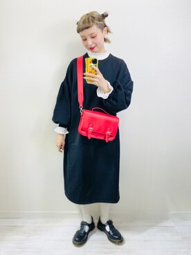 「MERLOT（メルロー）のフェイクレザーサッチェルBAG（ショルダーバッグ）」を使った、moratoriamu.さん（レディース・155cm）の秋コーディネート