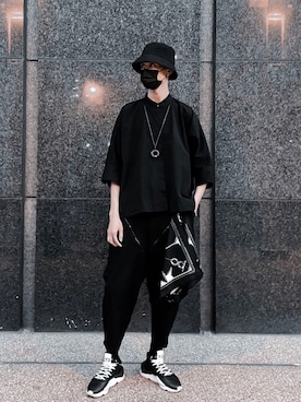 「darkwear」｜Bozさん（メンズ・183cm）の春コーディネート