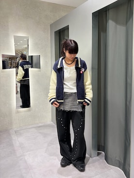 「アイテム（スタジャン）」を使った、ナナさん（レディース・169cm）の冬コーディネート