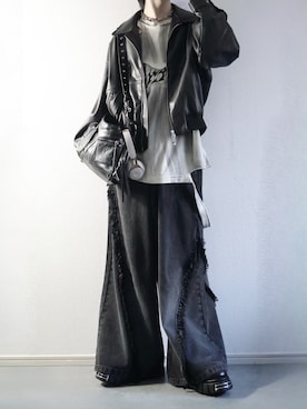 「アイテム（トップス）」を使った、らいさん（メンズ・170cm・20代）の秋コーディネート