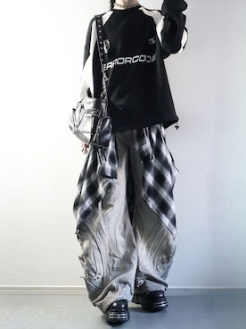 「DEVICE（デバイス）のアイテム」を使った、らいさん（メンズ・170cm）の冬コーディネート