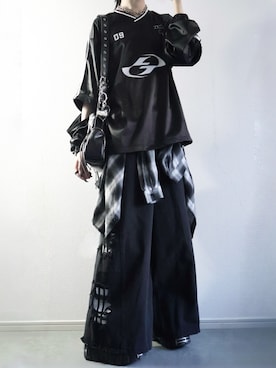 「ERAR（エラー）のアイテム」を使った、らいさん（メンズ・170cm）の冬コーディネート