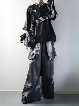 「アイテム（カーゴパンツ）」を使った、らいさん（メンズ・170cm・20代）の秋コーディネート