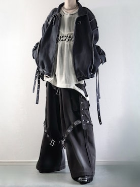 「ERAR（エラー）の【ERAR】ケミカルウォッシュ加工/スプレー加工 ハイダメージヴィンテージロゴ刺繍ロンＴ/Tシャツ（Tシャツ/カットソー）」を使った、らいさん（メンズ・170cm・20代）の秋コーディネート