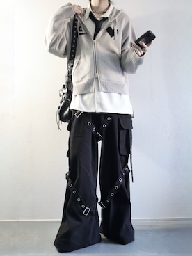 「ERAR（エラー）のアイテム」を使った、らいさん（メンズ・170cm）の冬コーディネート