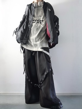 「アイテム（トップス）」を使った、らいさん（メンズ・170cm・20代）の秋コーディネート