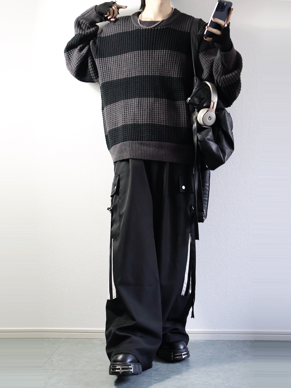 らい｜comingsoonのカーゴパンツを使ったコーディネート - WEAR