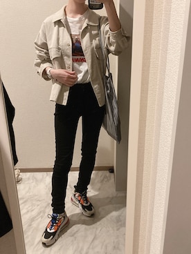 「Shining（シャイニング）のアイテム」を使った、苔さん（レディース・156cm）の春コーディネート