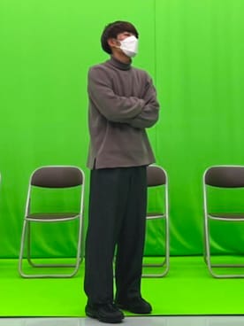 「スタジオ撮影」｜ラー油さん（メンズ・166cm）の冬コーディネート