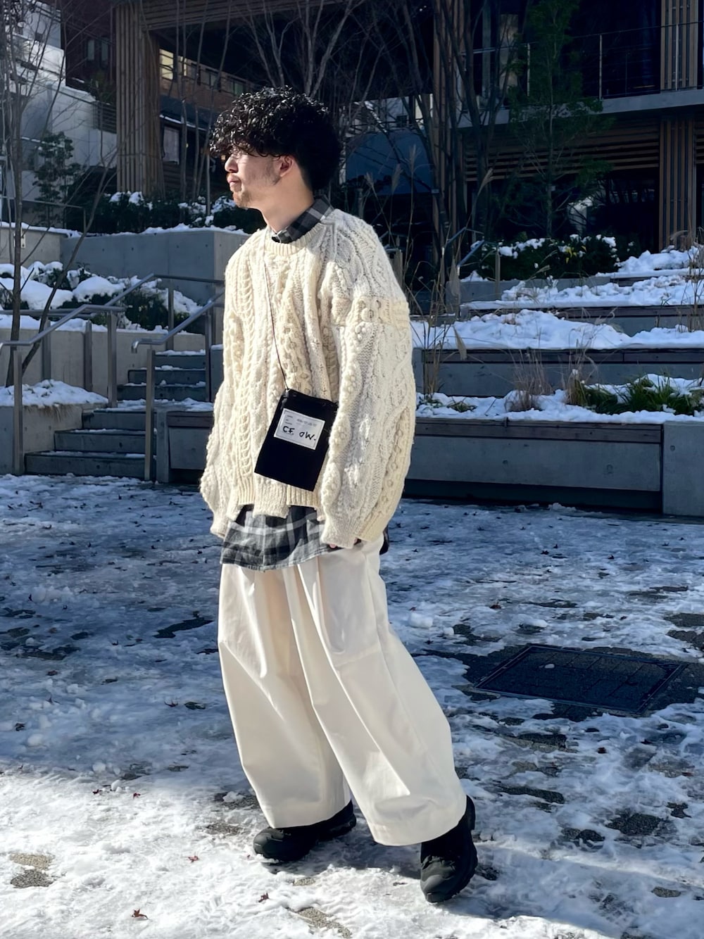 中野内孝哉【吾亦紅】(吾亦紅 WARE-mo-KOU店)｜SHINYAKOZUKAのニット 